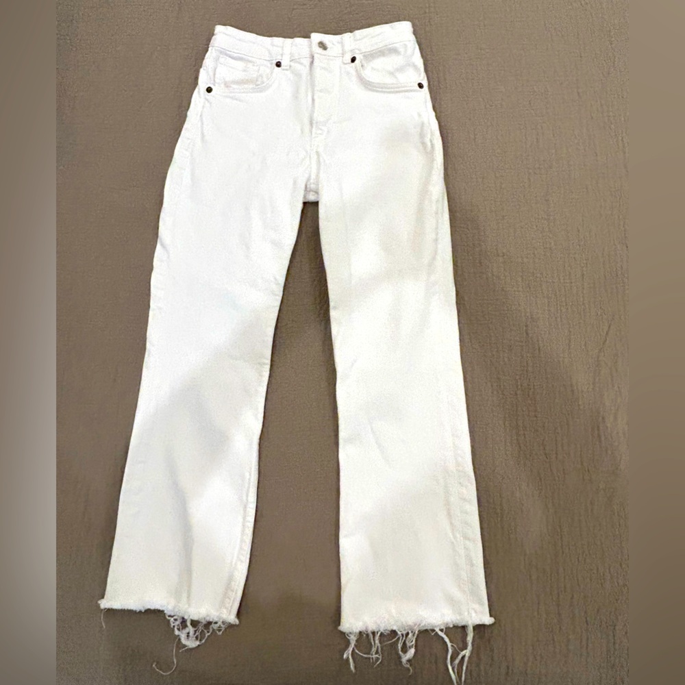 Zara Women's Straight Leg White Jeans